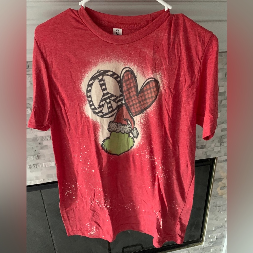 NEW Peace Love Grinch T-Shirt
